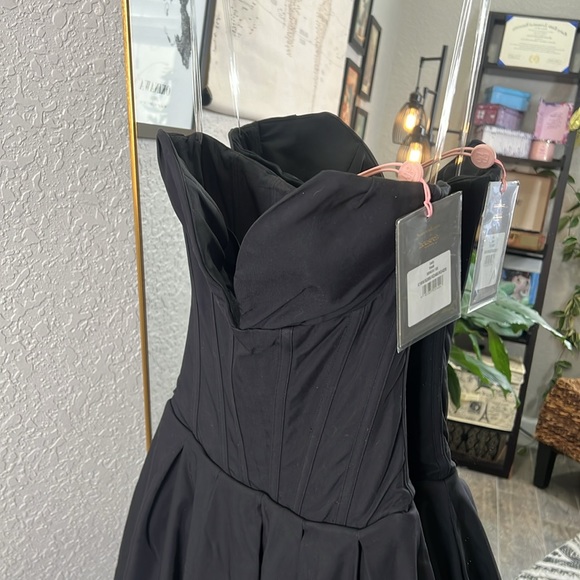 House of CB 'Lady' Black Strapless Midi Dress NWOT - Picture 17 of 17
